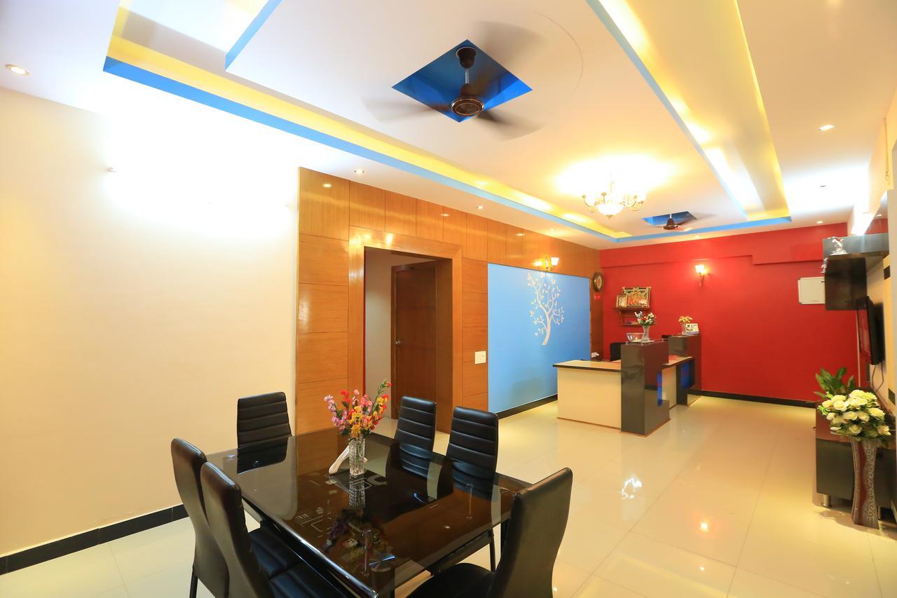 Oyo 2916 Apartment Queens Castle Bangalore Eksteriør billede